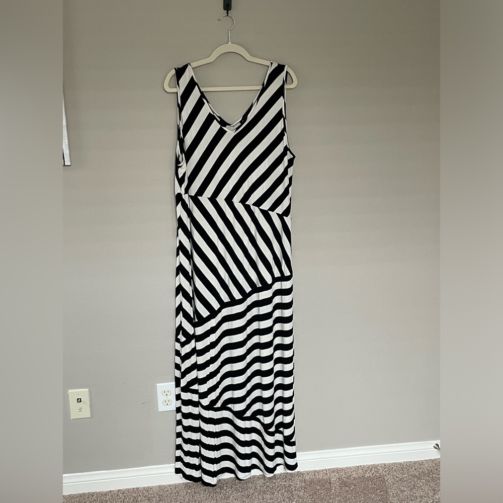 Lane Bryant Maxi Dress Black & White Size 22/24